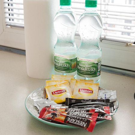 Stay With Friends In Warsaw Apartment 외부 사진