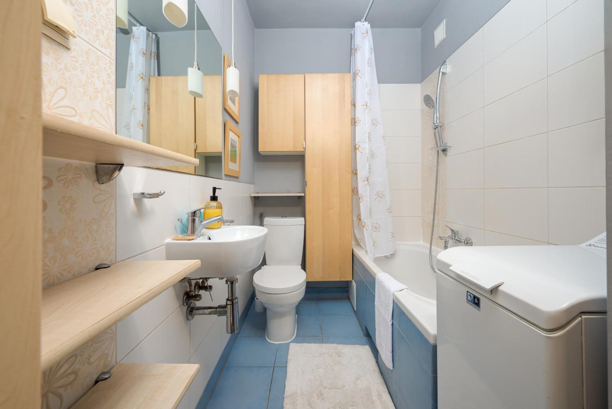 Stay With Friends In Warsaw Apartment 외부 사진