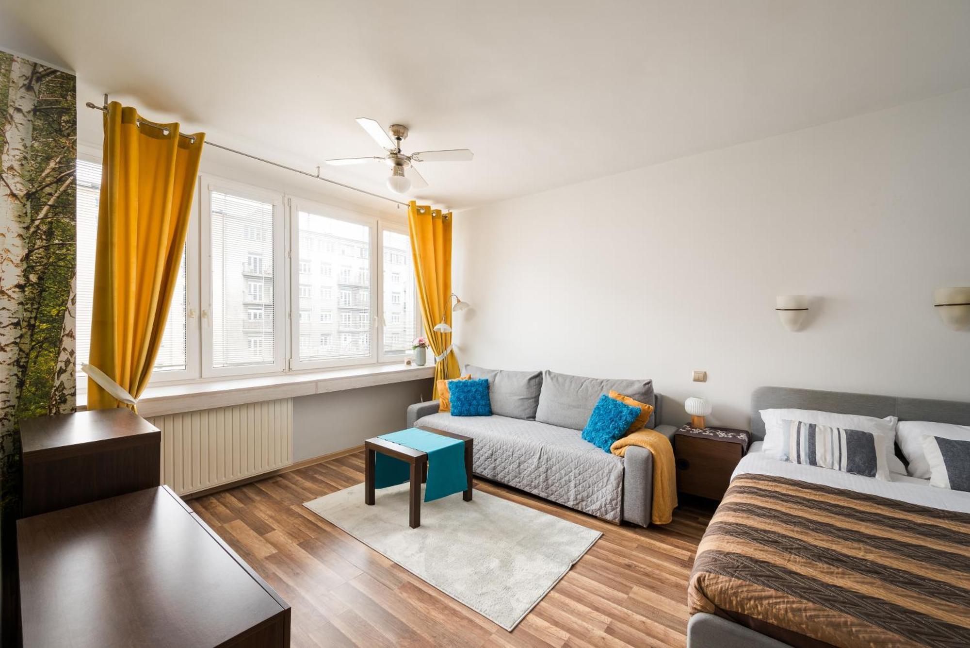 Stay With Friends In Warsaw Apartment 외부 사진